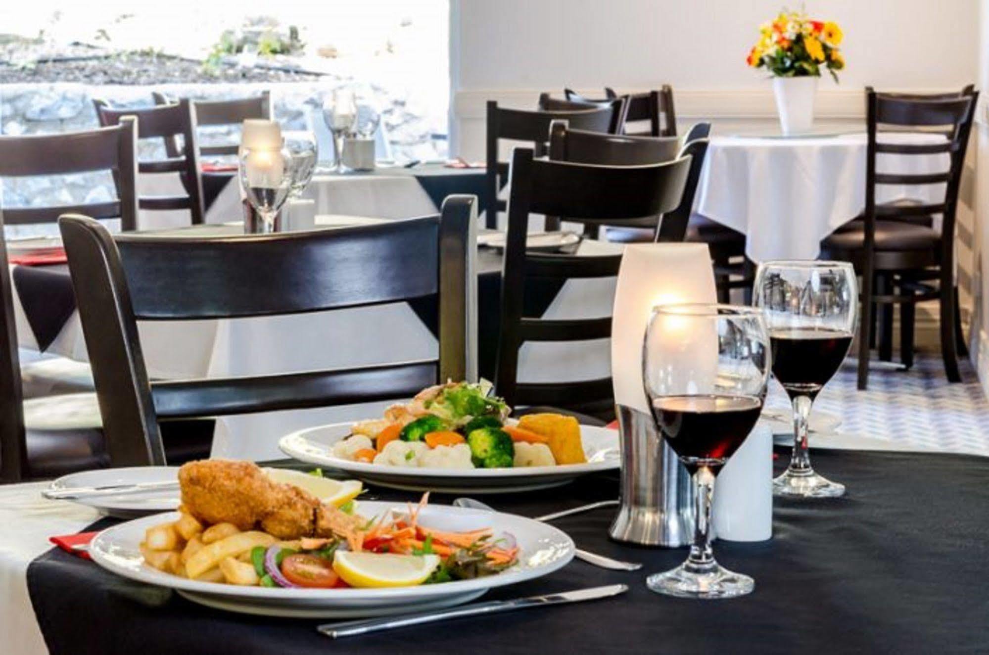 Gladstone Palms Motor Inn Экстерьер фото